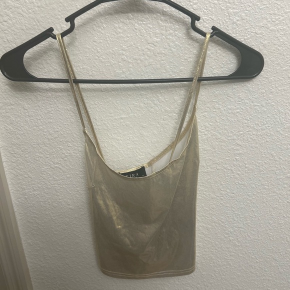 Brand New AKIRA All The Glam Shiny Top - Picture 6 of 9